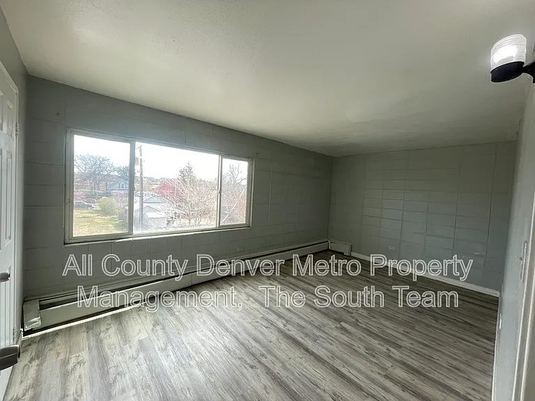 1590 Clinton St #206 — Photo 6