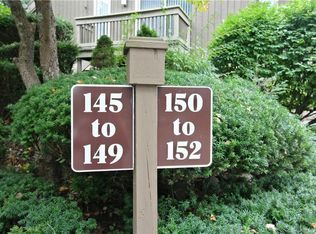 147 Heritage Vlg #C, Southbury, CT 06488