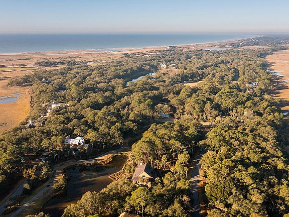 4th image of 196 High Dunes Ln