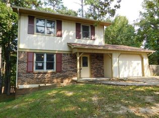 7 Hayes Ave, Eureka Springs, AR 72632