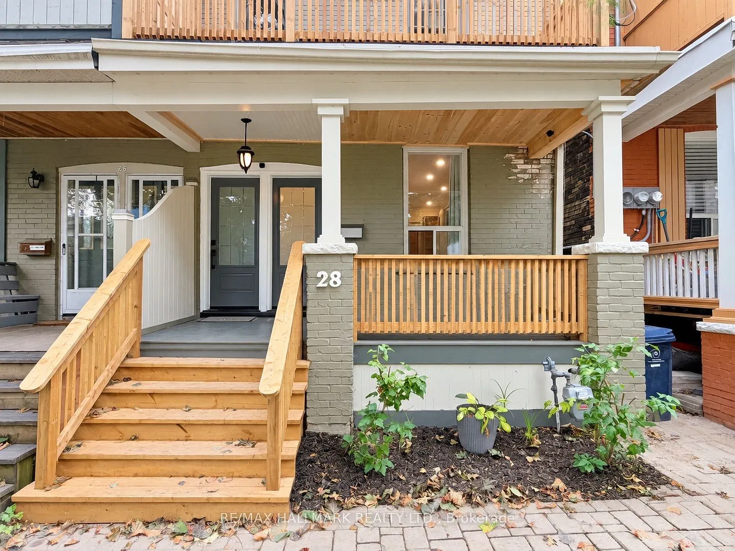2 bed, $3,500 — Photo 1