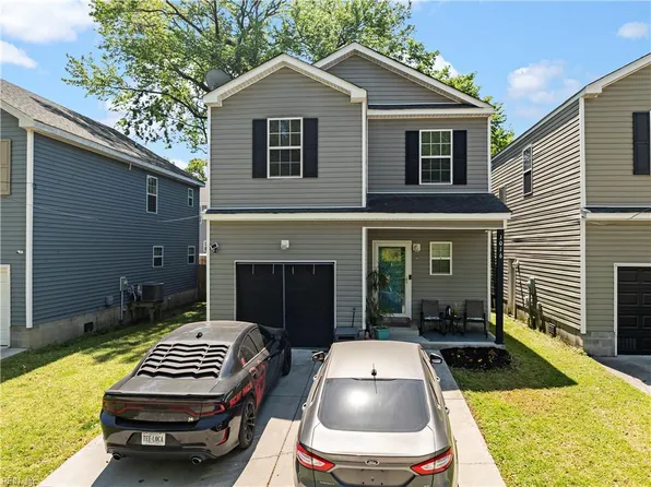 1016 Middle St, Chesapeake, VA 23324