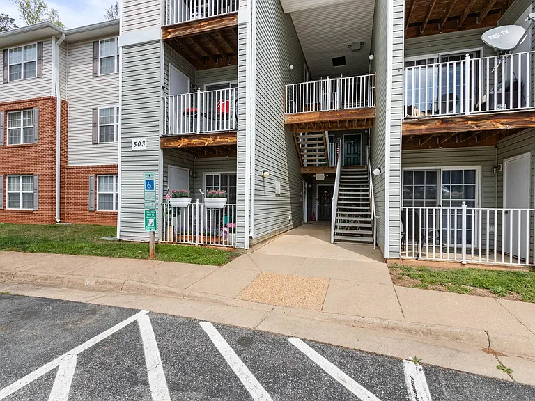 503 Garrison Woods Dr #313 — Photo 12