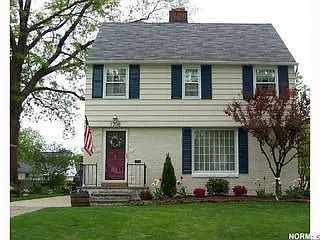 1708 Maywood Rd photo 1