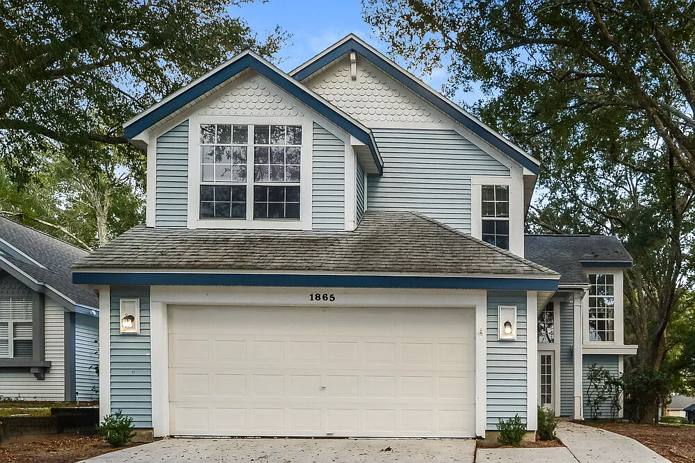 4 bed, 2.5 bath, 1906 sqft, $2,480 — Photo 1
