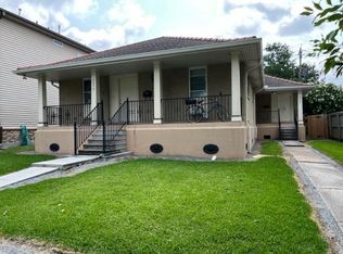 6857 Vicksburg St, New Orleans, LA 70124