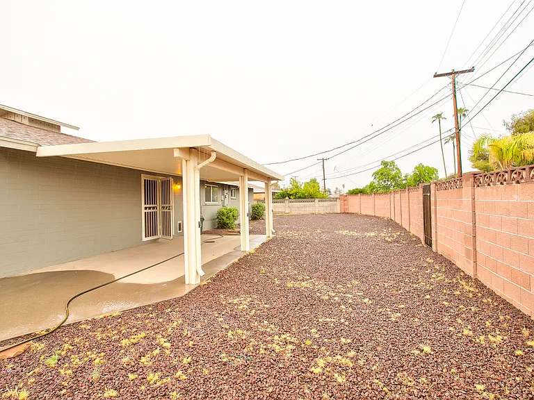 3417 W Marlette Ave — Photo 34