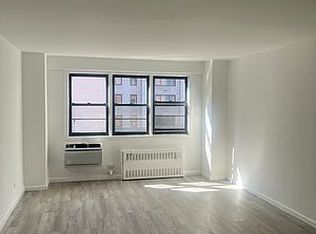 320 E 58th St APT 9C, New York, NY 10022