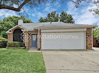 2707 Fountainview Dr, Corinth, TX 76210