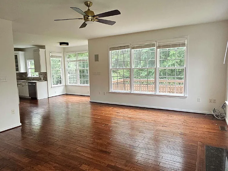 5600 Barnsley Pl — Photo 28