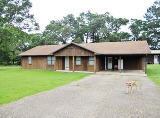 392 Elmsely Rd, Woodville, MS 39669