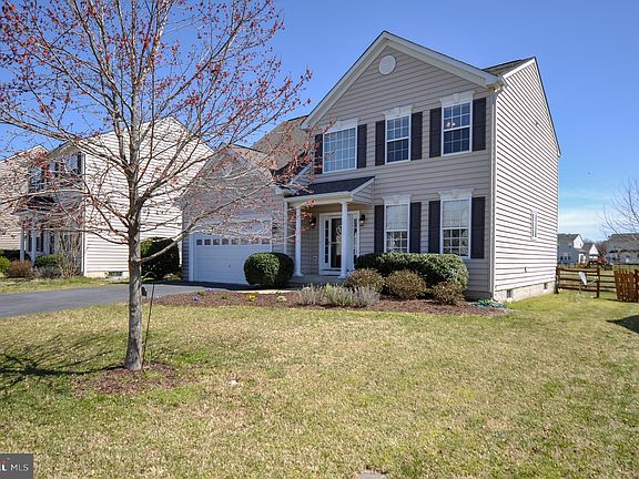 4th image of 11785 Bakers Ln