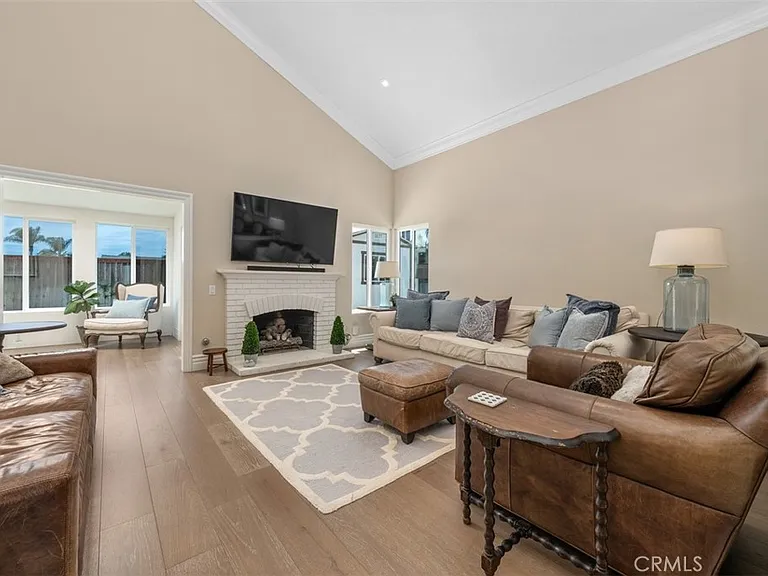 24662 Jeremiah Dr — Photo 9