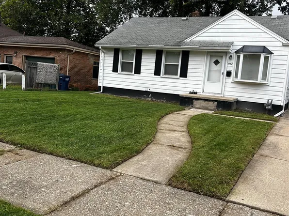 1952 Moran Ave, Lincoln Park, MI 48146