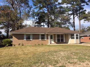2113 Jeryln Dr, Denham Springs, LA 70726