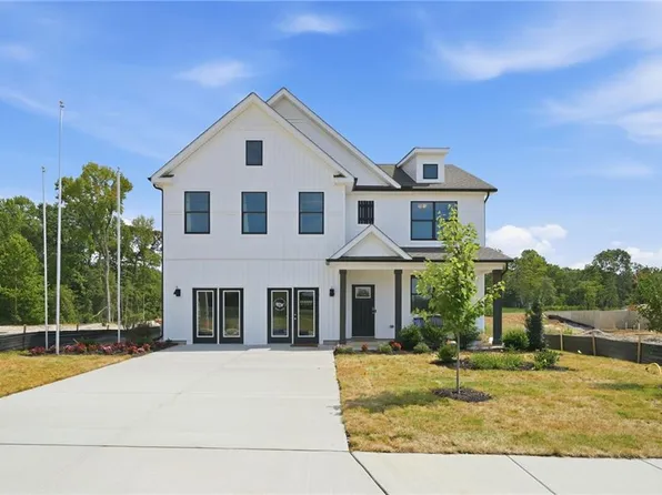 107 Michigan Ave, Williamsburg, VA 23188