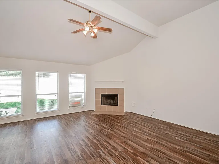 3314 Rainport Dr — Photo 4