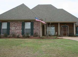 1277 Woodberry Dr, Madison, MS 39110