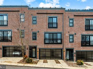 203 Willow Ave, Wayne, PA 19087