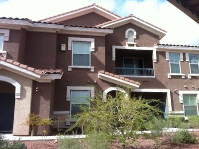 Altessa Apartments Las Vegas Nv Zillow
