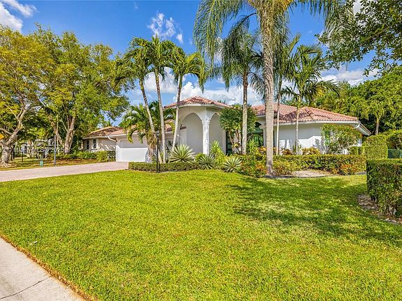 4th image of 6586 NW 97th Dr