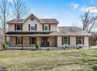 1741 Potato Valley Rd, Harrisburg, PA 17112