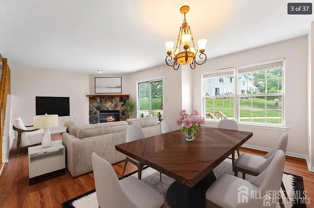 3 bed, 2.5 bath, $3,150 — Photo 1
