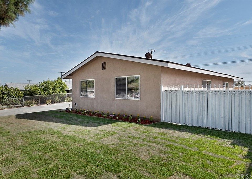 1st image of 11539 Prager Ave