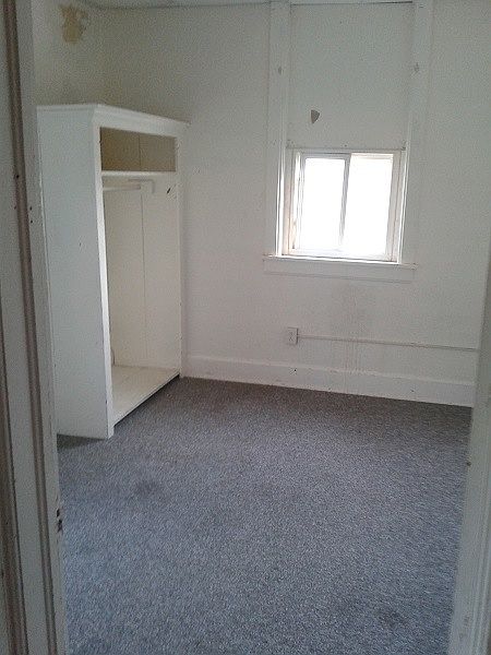 2nd image of W5514 1st St #4