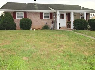 832 Walnut St, Donora, PA