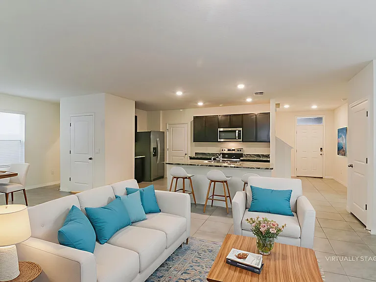7545 Cypress Walk Dr — Photo 2
