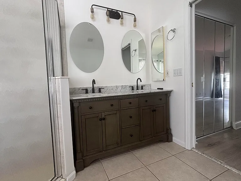 6366 Barbara St — Photo 18