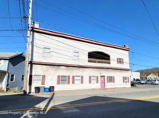 114 S Valley Ave APT 1, Olyphant, PA 18447