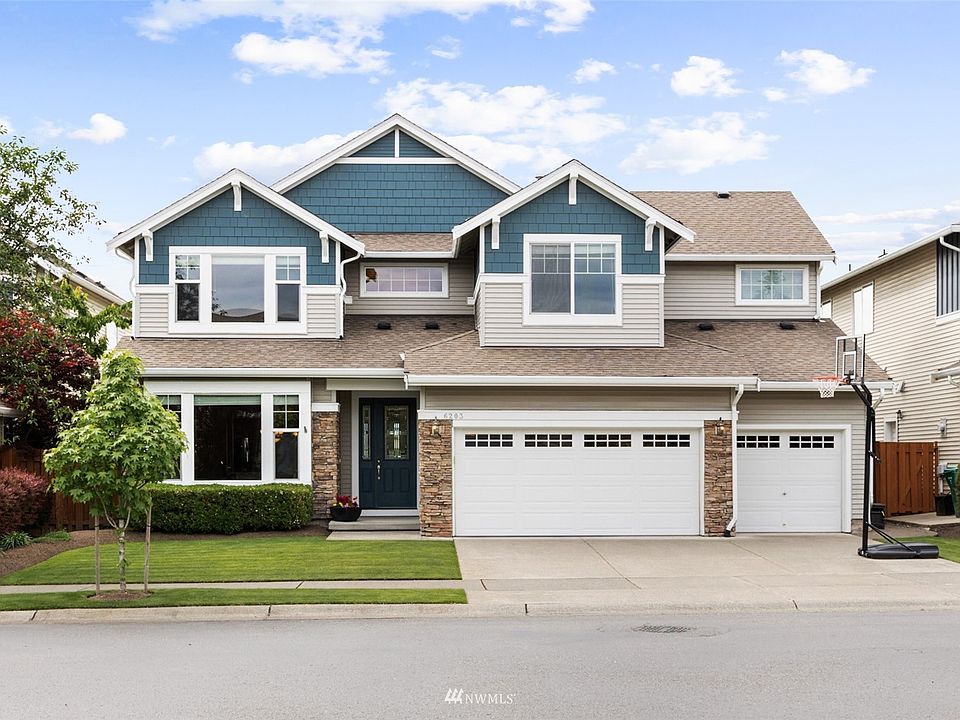 Coveted gated neighborhood of Verona in Lakeland Hills community. 