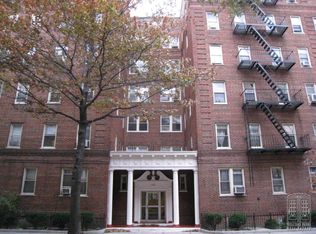41-30 46th St APT 3H, Queens, NY 11104