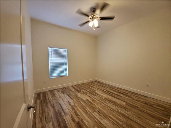 2nd image of 2918 Allen Dr