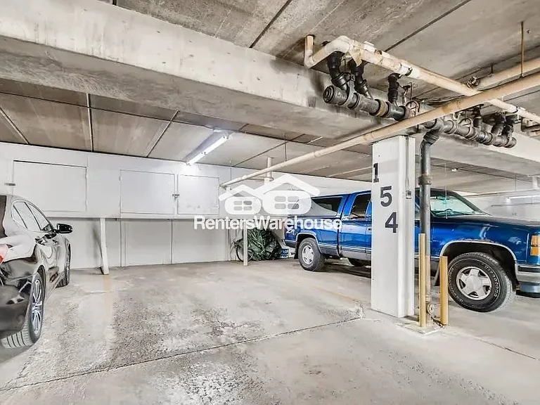 1601 N Innsbruck Dr #302 — Photo 22