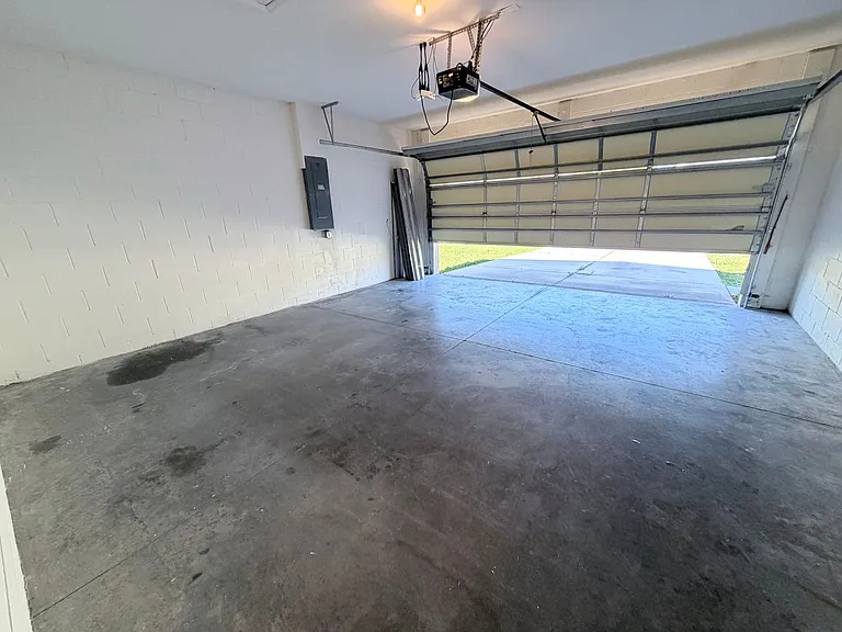 1621 SW 10th Ave — Photo 17