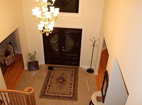 3rd image of 3151 Glenway Dr