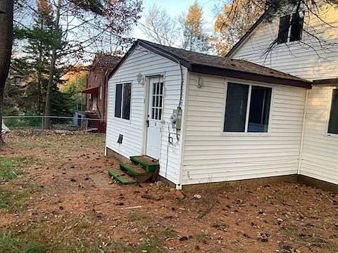 3 bed, 1477 sqft, $8,000 — Photo 2