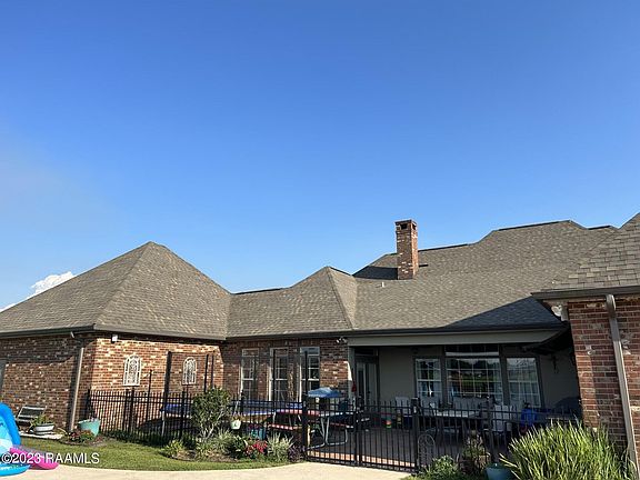 2nd image of 1462 Whiteville Rd