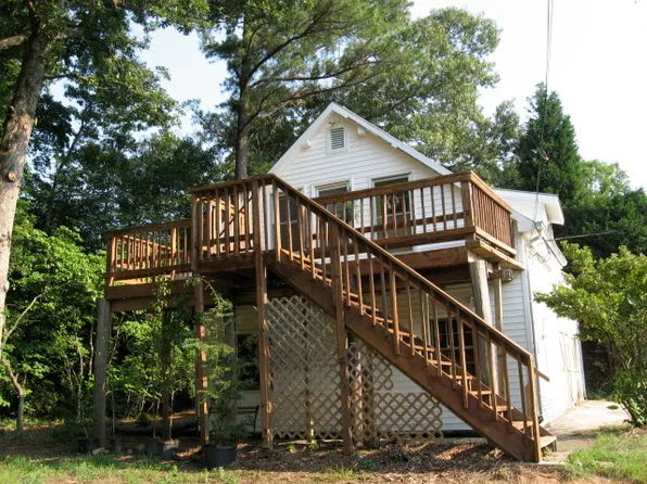 (undisclosed Address), Chapel Hill, NC 27516