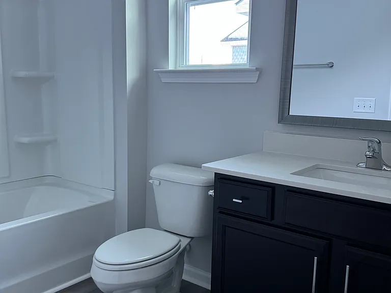 240 Brookline Dr — Photo 8