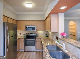 3777 Peachtree Rd NE APT 1416, Atlanta, GA 30319