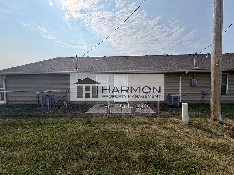 545 Sunflower Dr — Photo 8