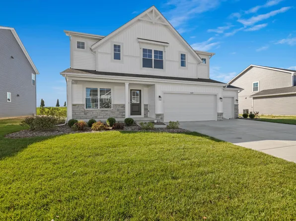 7729 E 118th Pl, Winfield, IN 46307