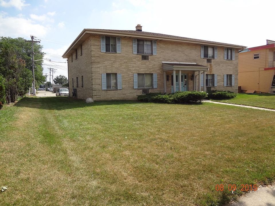 1st image of 10621 W Lincoln Ave #2