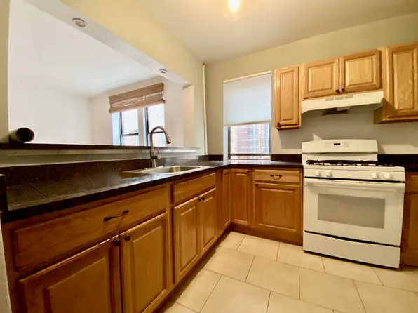 577 Isham Street image 1 of 9