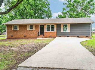 223 Scenic View Rd, Chesnee, SC 29323