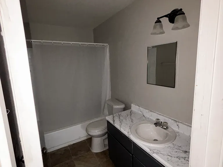 7579 Windsor Oaks #7579 — Photo 10